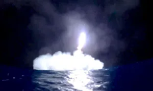 Tầng trên của tàu Starship hạ cánh thành công